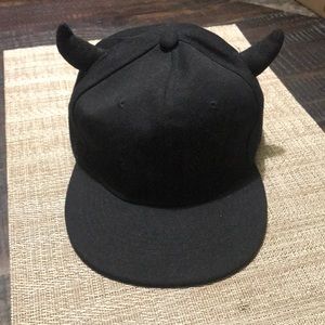 Devil horn hat